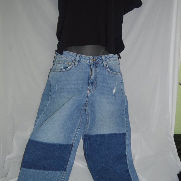 Forever 21 jeans and 2 shirts size small - Picture 6 of 6
